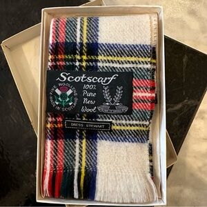 100% Wool Neck Scarf